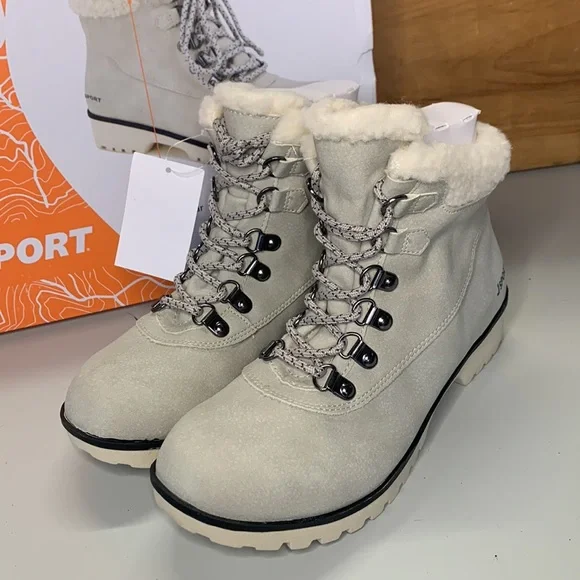 NIB Women’s JBU JSport Bluestone Winter Boots Stone White Memory Foam - Picture 2 of 5